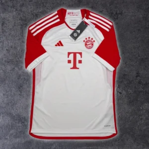 2023/24 Bayern Munich Domicile (15/16a)