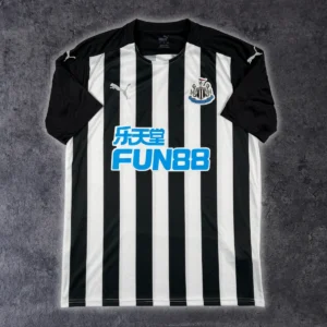 2020/21 Newcastle Domicile (L)