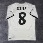 2010/11 Ghana Domicile - Essien 8 (L)