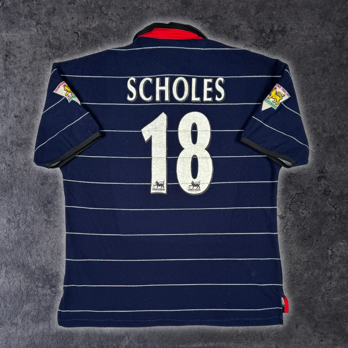 1999/00 Manchester United Extérieur - Scholes 18 (L)