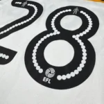 2016/17 Port Vale Domicile - De Freitas 28 (2XL) – Image 6
