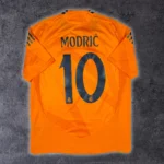 2024/25 Real Madrid Extérieur - Modric 10 *PRO* (L)