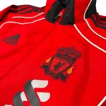 2010/11 Liverpool Veste (S) – Image 4